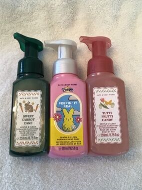 Bath & Body Works bundle of 3 Easter foaming hand soap